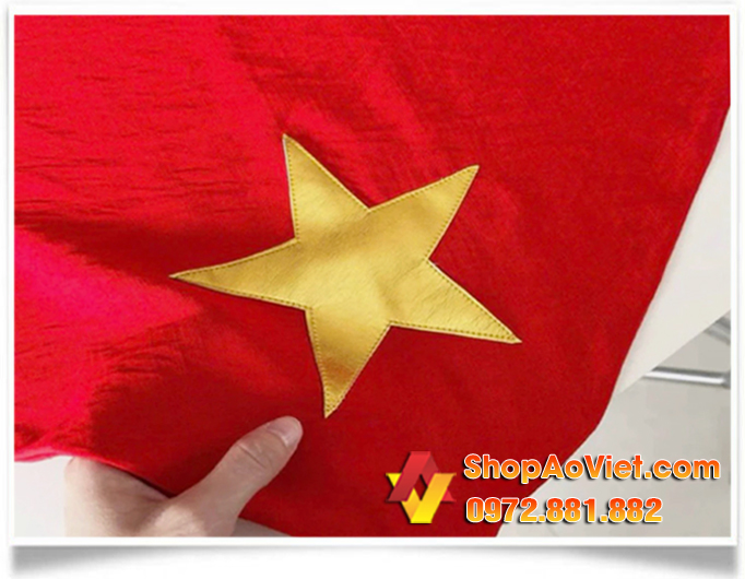 chất liệu khăn cờ đỏ sao vàng